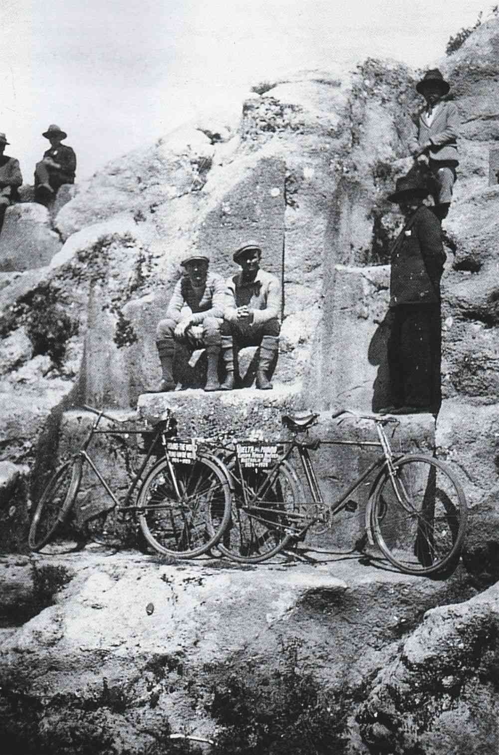 Davar and Sztavjanik high in the Andes